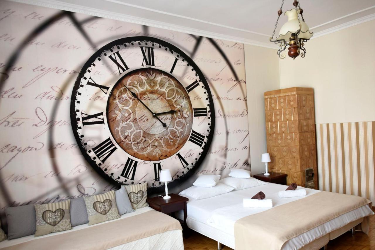 Apartament City, Clock Krosno Buitenkant foto